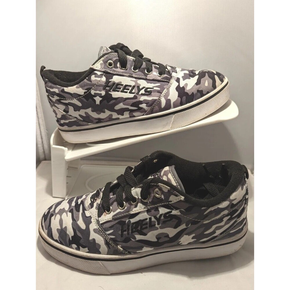 Heelys Roller Skate Shoes Sneakers Gray Camo Youth 5Y Big Boy Performance Active